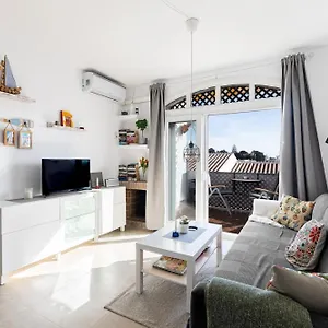 cosy-apartment-in-verano-azul.1costadelsol.com/